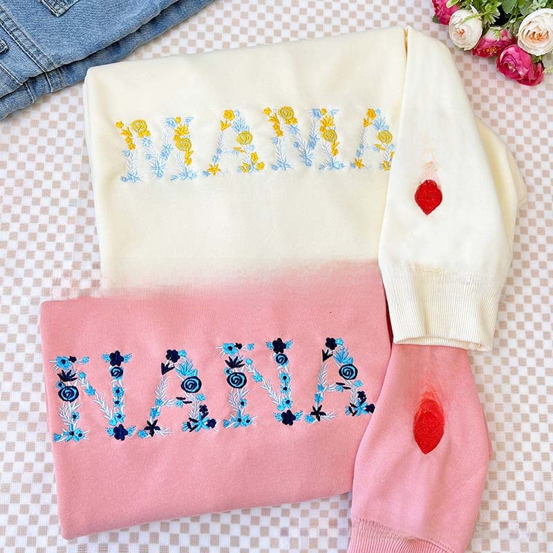 Floral Mama Crewneck Sweatshirt | Cozy Botanical Mom Pullover | Cute Mama Gift