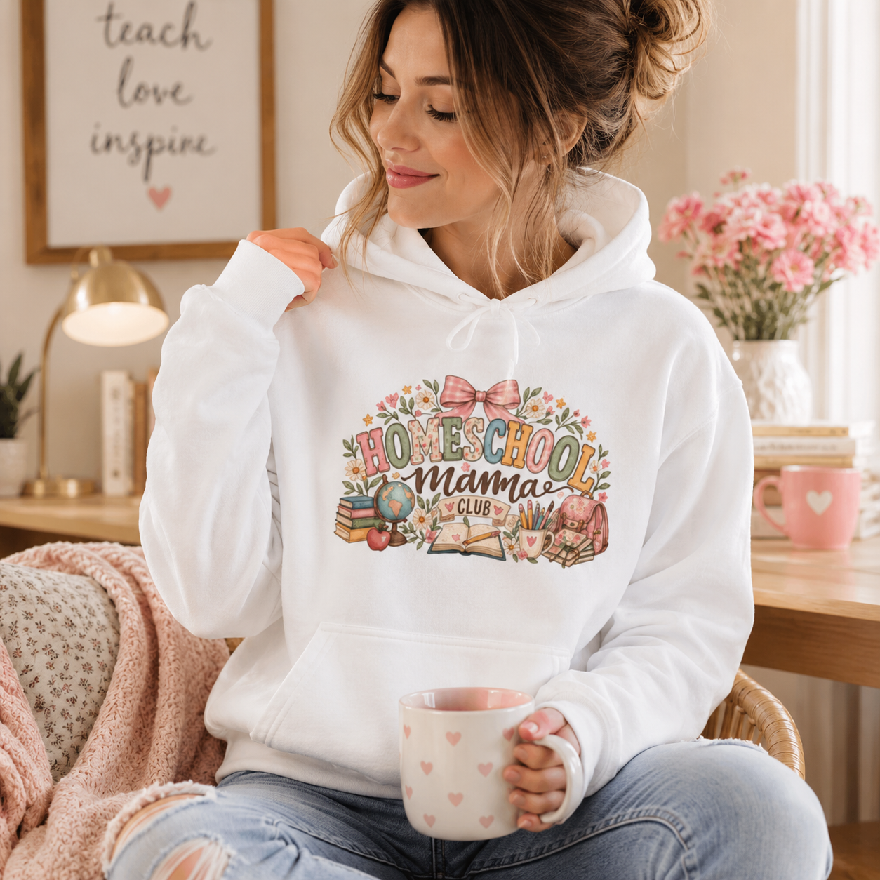 Homeschool Mama Club Crewneck Sweatshirt | Cute Homeschool Mom Pullover | Teacher Mama Gift | Cozy Mom Sweatshirt 🎀📚